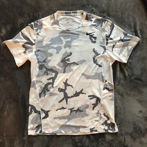 Nike Performance Camo SS Shirt SZ XL